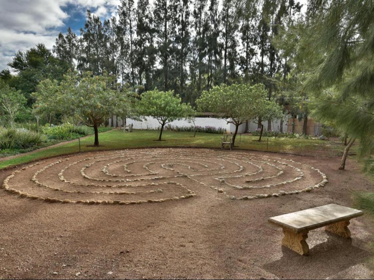 מלון מק'גרגור Temenos Retreat מראה חיצוני תמונה